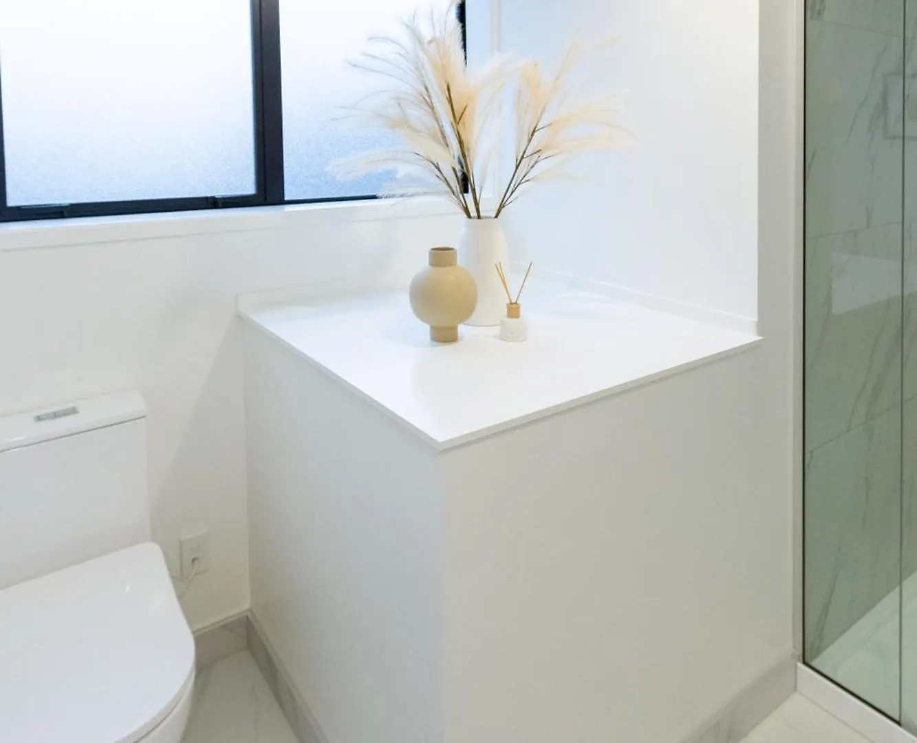 Executive Suite On Lichfield Street - 2 Bed 2 Bath Christchurch