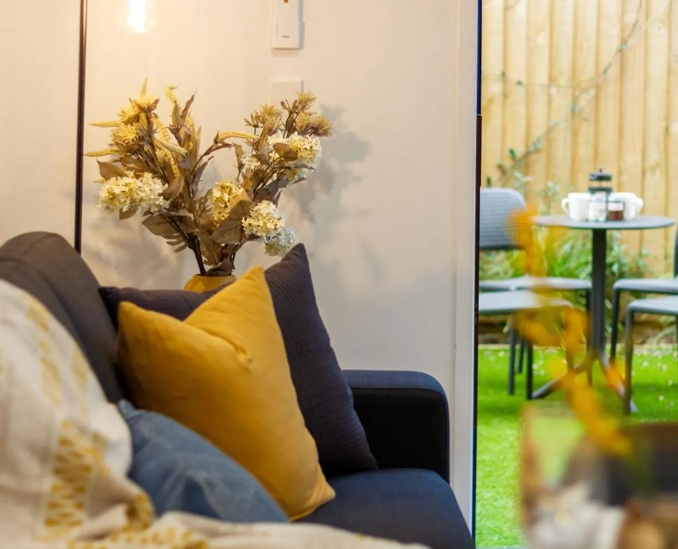Executive Suite On Lichfield Street - 2 Bed 2 Bath Christchurch New Zealand